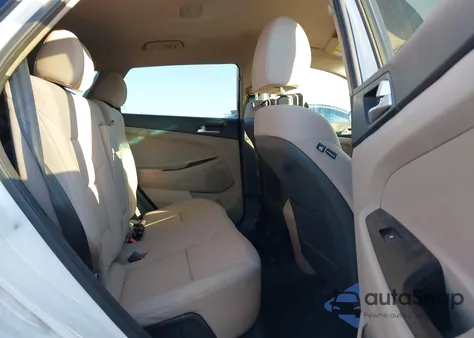 2021 Hyundai Tucson Se z USA, uszkodzony, nr VIN KM8J23A44MU313547